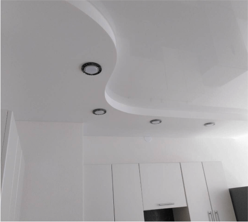 Двухуровневые натяжные потолки